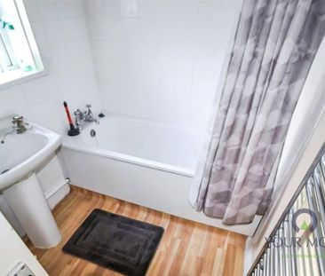 1 bedroom semi-detached house to rent - Photo 4