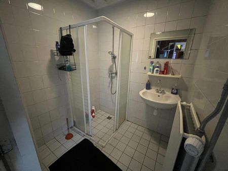 Te huur: Kamer Van Dijckstraat 18 in Tilburg - Photo 4