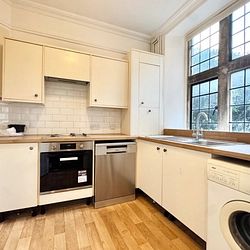 Canterbury Road, Westgate-on-Sea, CT8 8NL, Kent - Photo 3