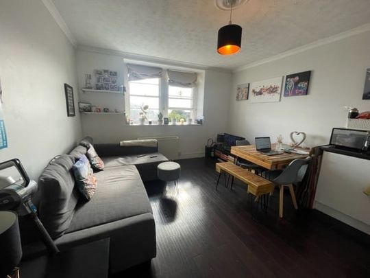 Upper Belgrave Road, Bristol - Photo 1