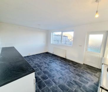 Mansfield Road, ALFRETON - Photo 5