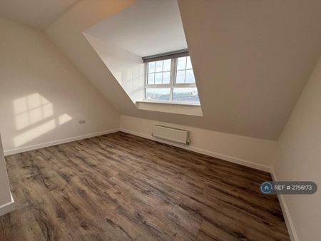 3 bedroom terraced house to rent - Photo 3