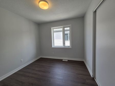 For Lease - 513 CELESTINE Private, Barrhaven, Ontario - Photo 4