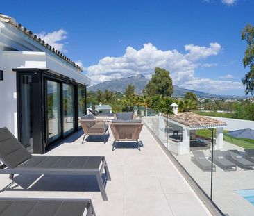 Luxury Villa for rent in Benahavís, Andalusia - Photo 5