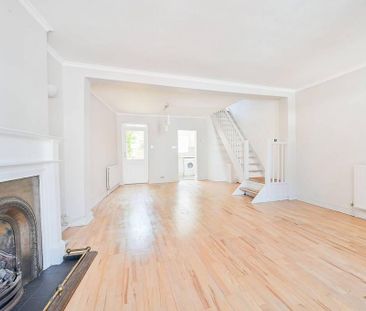 3 bedroom house to rent - Photo 2