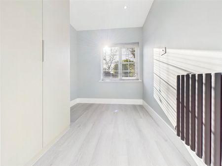 Yeomans Mews, Isleworth, Middlesex, TW7 - Photo 2