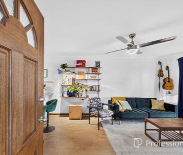 Duplex in Convenient Location! - Photo 4