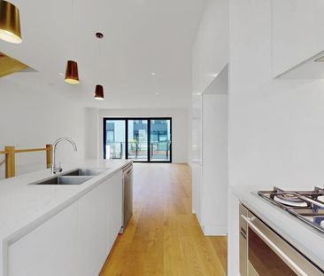 Fabulous Three Level Townhouse For lease - Photo 6