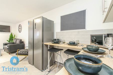 1 bed Shared Flat for Rent - Photo 4