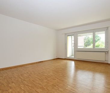 Helle 2.5-Zimmer-Wohnung mit Balkon in Uster – sofort verfügbar! - Photo 1