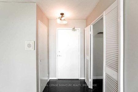 For Lease - 44 Longbourne Drive Unit# 802, Toronto, Ontario - Photo 2