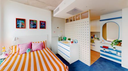 Signature Plus Studio-Double Bed with Standard View - Photo 4