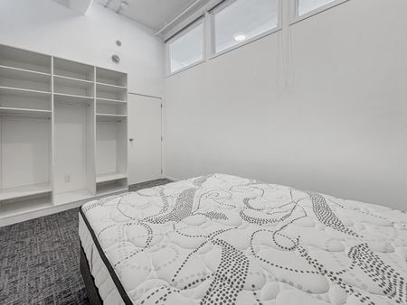 Welcome to apartment 4G in The James Smith Apartments. - Photo 4