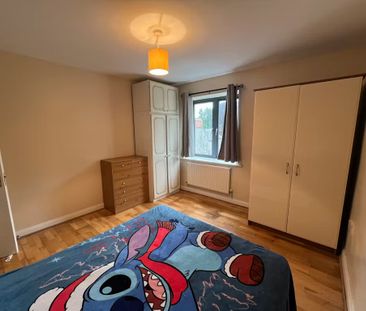 Greenlanes, Drogheda - Photo 3