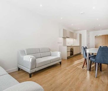 Royal Winchester House, Bracknell, RG12 - Photo 1