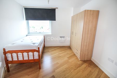 2 bed to rent in Dock Head Road, Chatham Maritime, ME4 - Photo 3