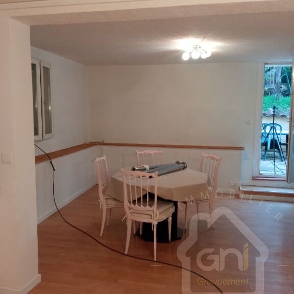 Location Appartement 2 pièces 43m² - Photo 1