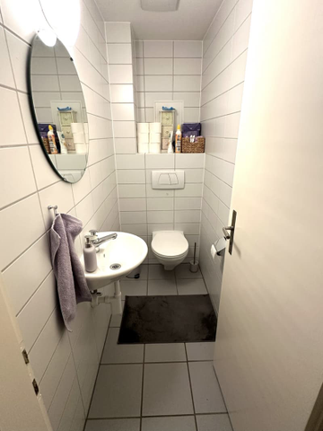 "Grosse 2-Zimmerwohnung im Gundeli nahe Bahnhof SBB zu vermieten" - Photo 3