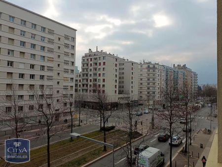 Appartement à louer 3 pièces 64.27m² - Photo 2