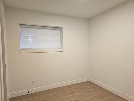 Suite in Auguston! - Photo 3