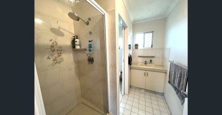 Unit 2/69 King St, Buderim, Qld 4556 - Photo 4