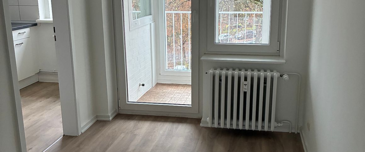 Modernisierte 3-Zimmer Wohnung mit Balkon - 24568 Kaltenkirchen - Photo 1