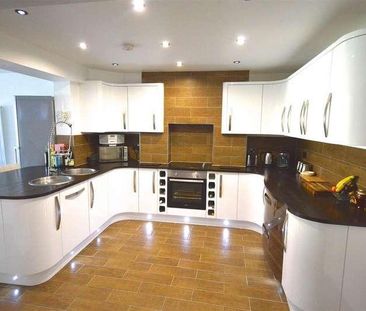 South Park, Lincoln, LN5 - Photo 5