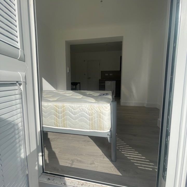 Studio Flat, New Park Avenue, N13 - Photo 1