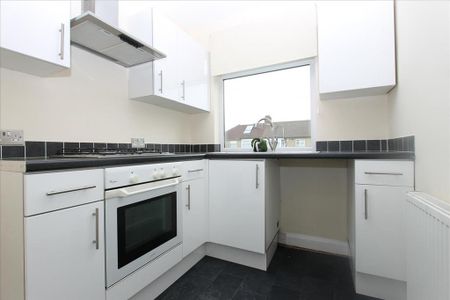 1 bedroom maisonette to rent - Photo 2