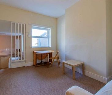 Connaught Road, Roath, CF24 - Photo 3