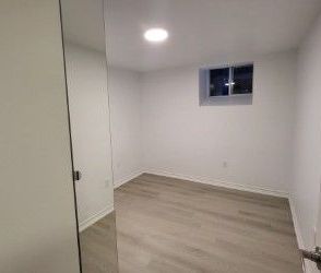 For Lease - 129 Walmer Road Unit# Lower, Toronto, Ontario - Photo 6