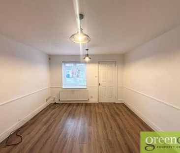 2 bedroom semi-detached house to rent - Photo 4