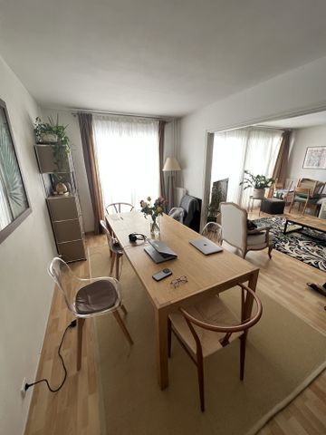 Location Appartement 4 pièces 107m² PARIS 15ème - Photo 4