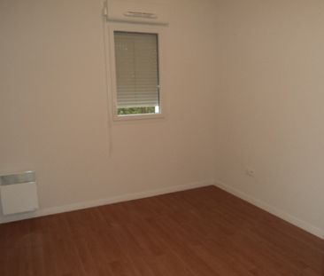 Location Appartement 3 pièces 69m² - Photo 4