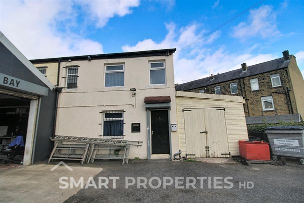 Branch Street, Huddersfield - Photo 1