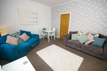 1 bedroom flat to rent - Photo 5