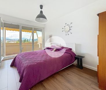 CALME ET LUMINEUX 6 PIÈCES RÉNOVÉ AVEC VUE - Photo 3
