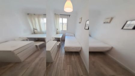 Spacious room for rent in 5-bedroom apartment, L’Olivereta - Foto 4