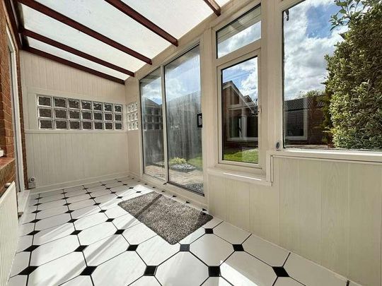 Iredale View, Baldock, SG7 - Photo 1