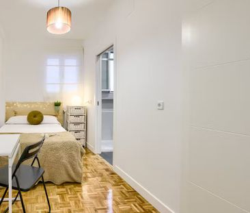 Calle de Lope de Rueda, Madrid, Community of Madrid 28009 - Foto 4