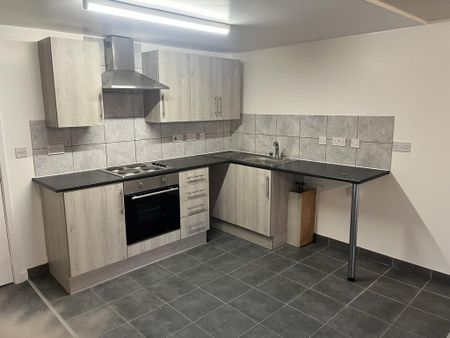 1 bedroom apartment to rent - Photo 2