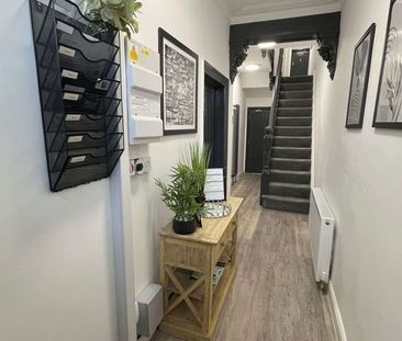 Modern Professional House Share Room 3 - Photo 5