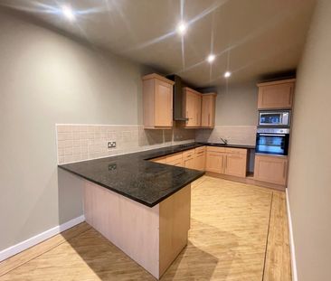 2 bedroom apartment to rent - Photo 5