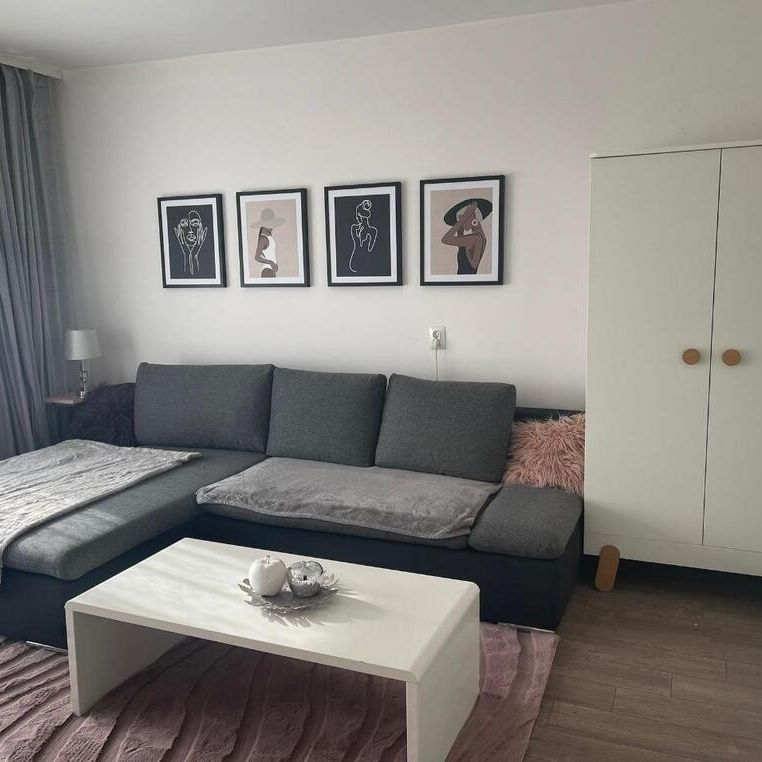 Duża, ładna kawalerka z balkonem - Фото 1