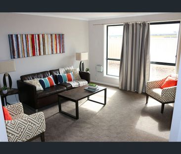 Large family home - Photo 1