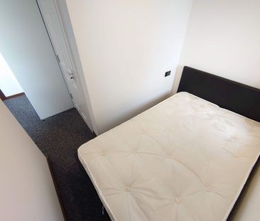 Bradfield Street. - Photo 2