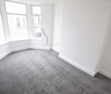 To Let 2 Bed Ground Floor Flat - Photo 1
