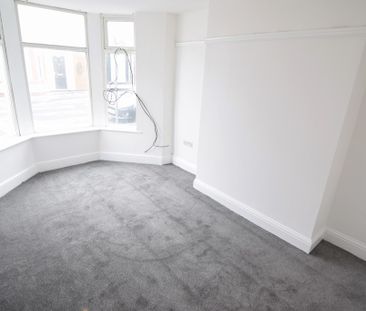 To Let 2 Bed Ground Floor Flat - Photo 4