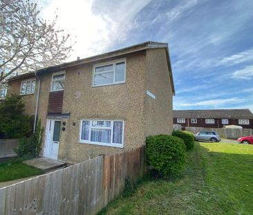 3 bedroom end of terrace house to rent - Photo 4