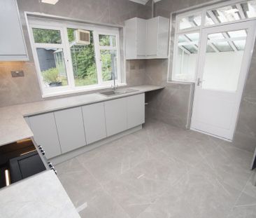 5 bedroom detached house to rent - Photo 4